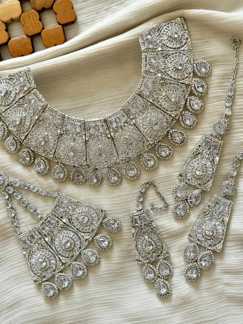 Zircone' Royalé Bridal Set
